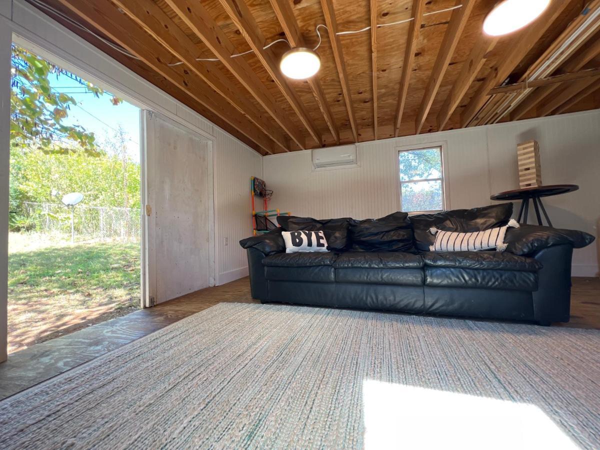 5Br 4B Huge Space With 2 Level Game Barn غرينفيل المظهر الخارجي الصورة